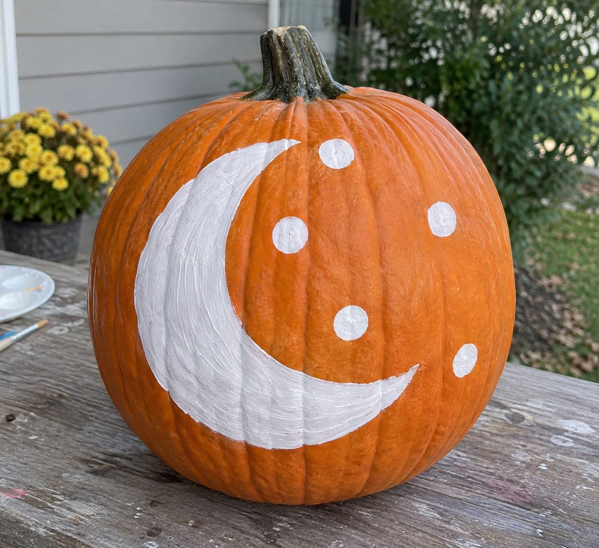 Crescent Moon and Dot Pumpkin for No-Carve Decorating