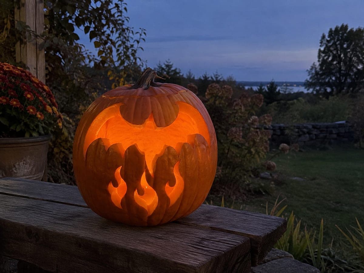 Dragon Wing and Flame Holes Pumpkin Carving
