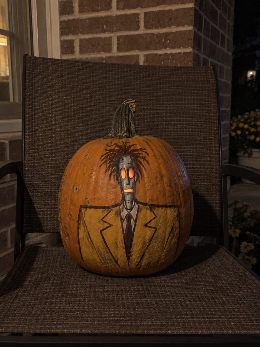 Easy Shrunken Head Bob Pumpkin With Office Suit