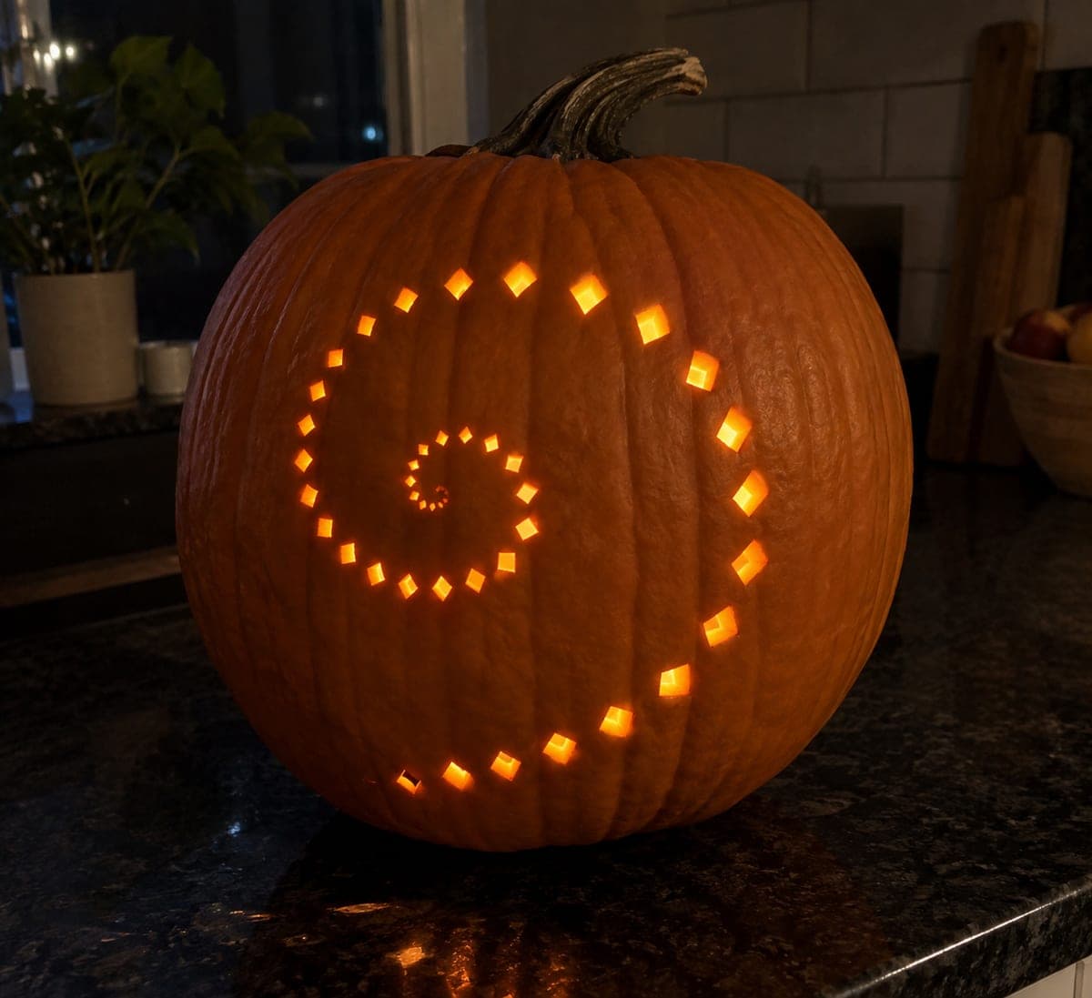 Forty Diamond Spiral Minimalist Expert Pumpkin Carving