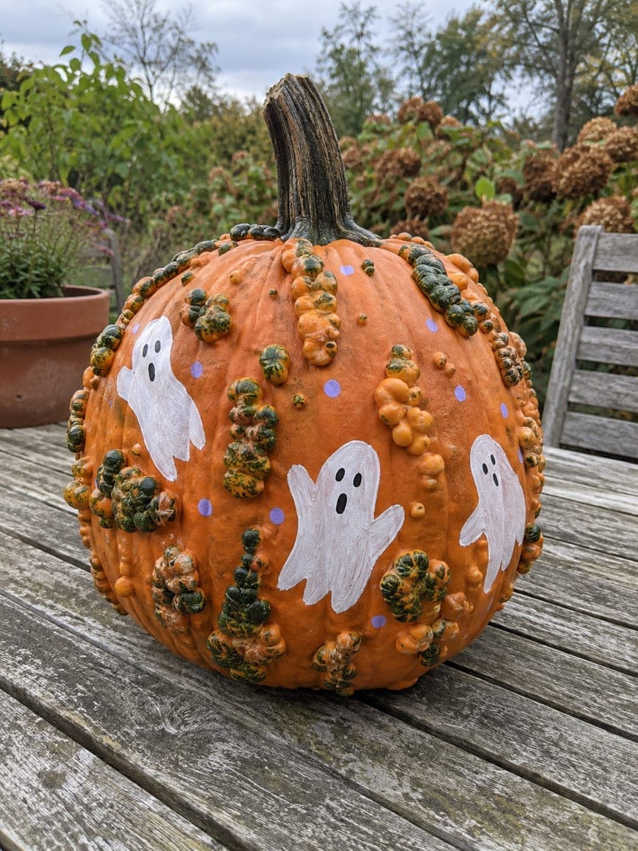 Ghost-Painted No-Carve Warty Pumpkin Idea