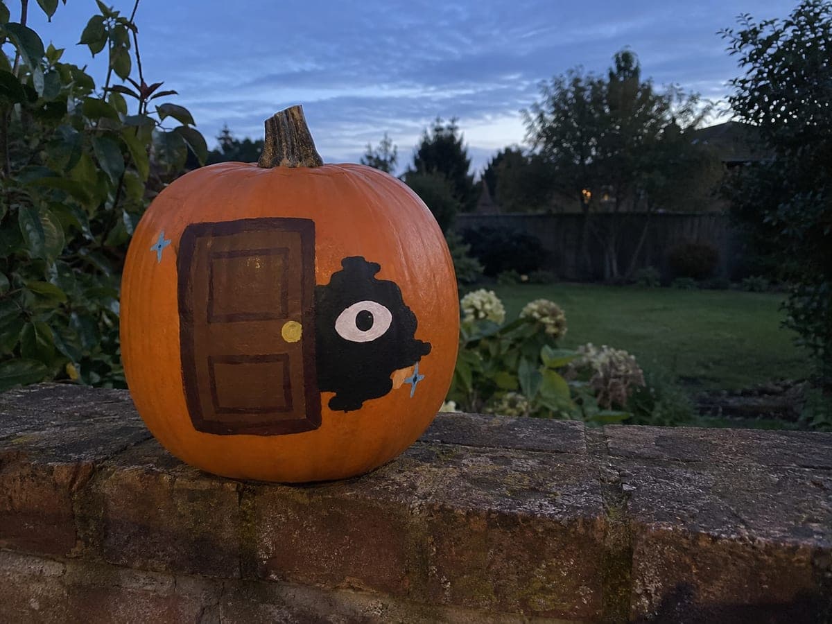 Painted DOORS Roblox Seek Eye No-Carve Pumpkin