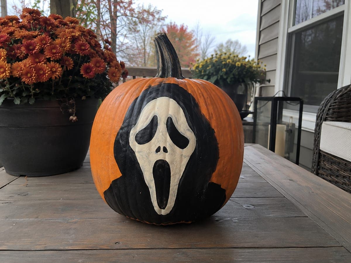 Painted Ghostface No-Carve Pumpkin Design