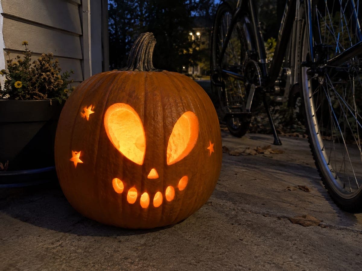 Quirky Alien Teardrop Eye Weird Pumpkin Carving