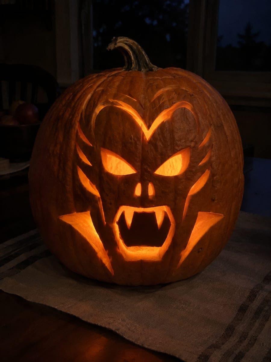 Vampire Fangs Hard Horror Movie Pumpkin