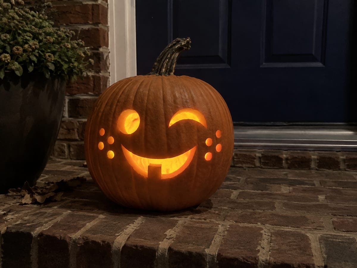 Winking Smiley Jack-O-Lantern With Cheek Dots