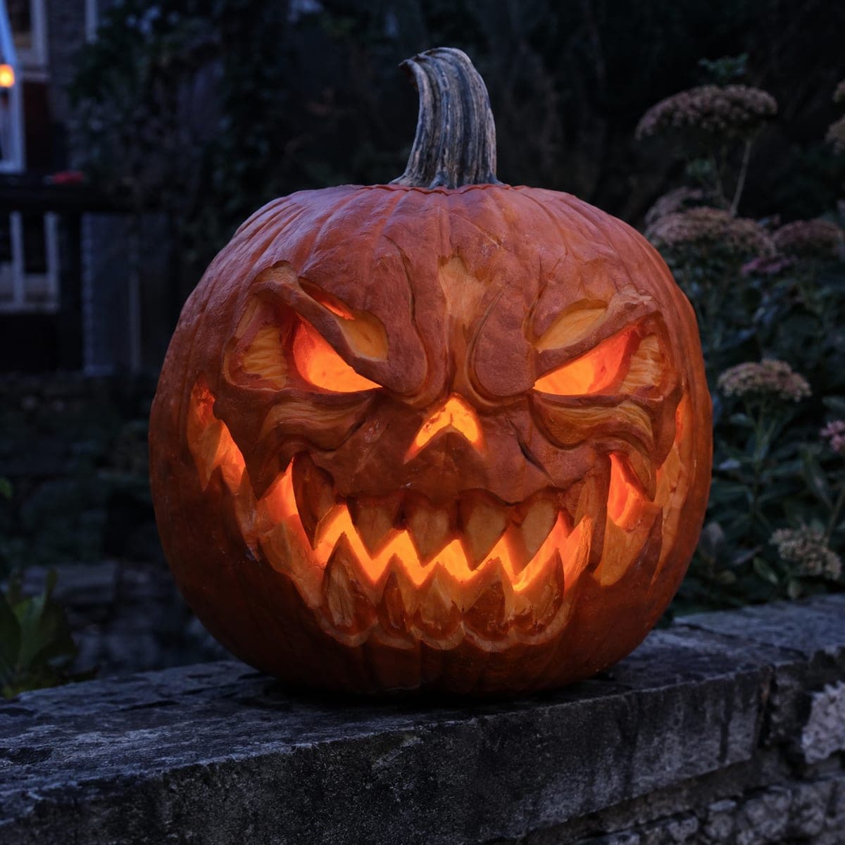 Sinister Grinning Jack-O-Lantern With Jagged Teeth