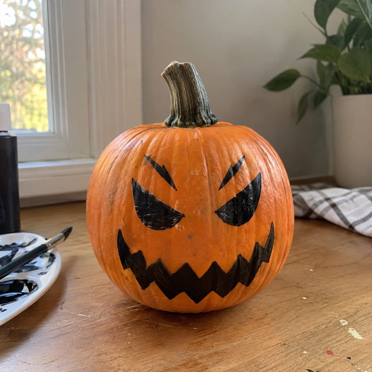 Angry Eyes No-Carve Pumpkin Face