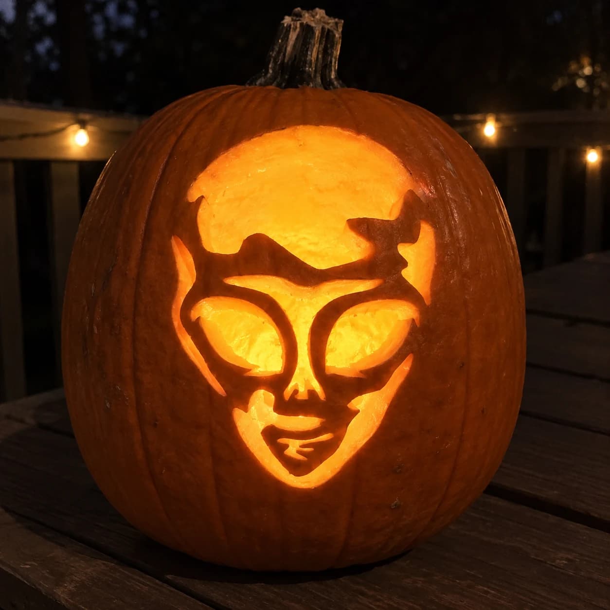 Alien Face Pumpkin Stencil